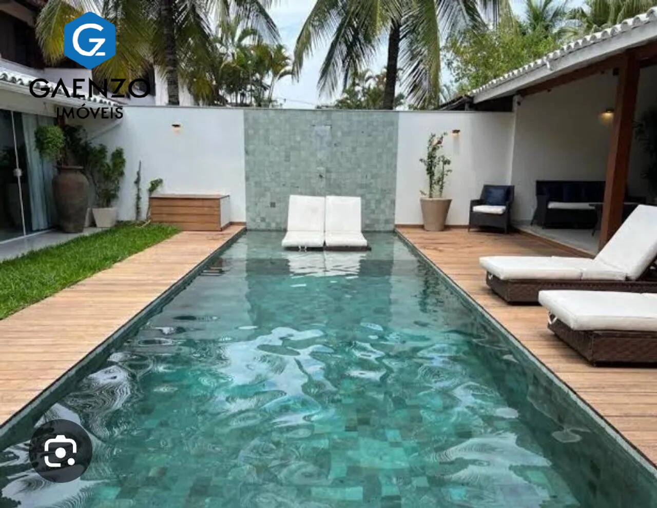 Casa de Condomínio, 4 quartos - Foto 1