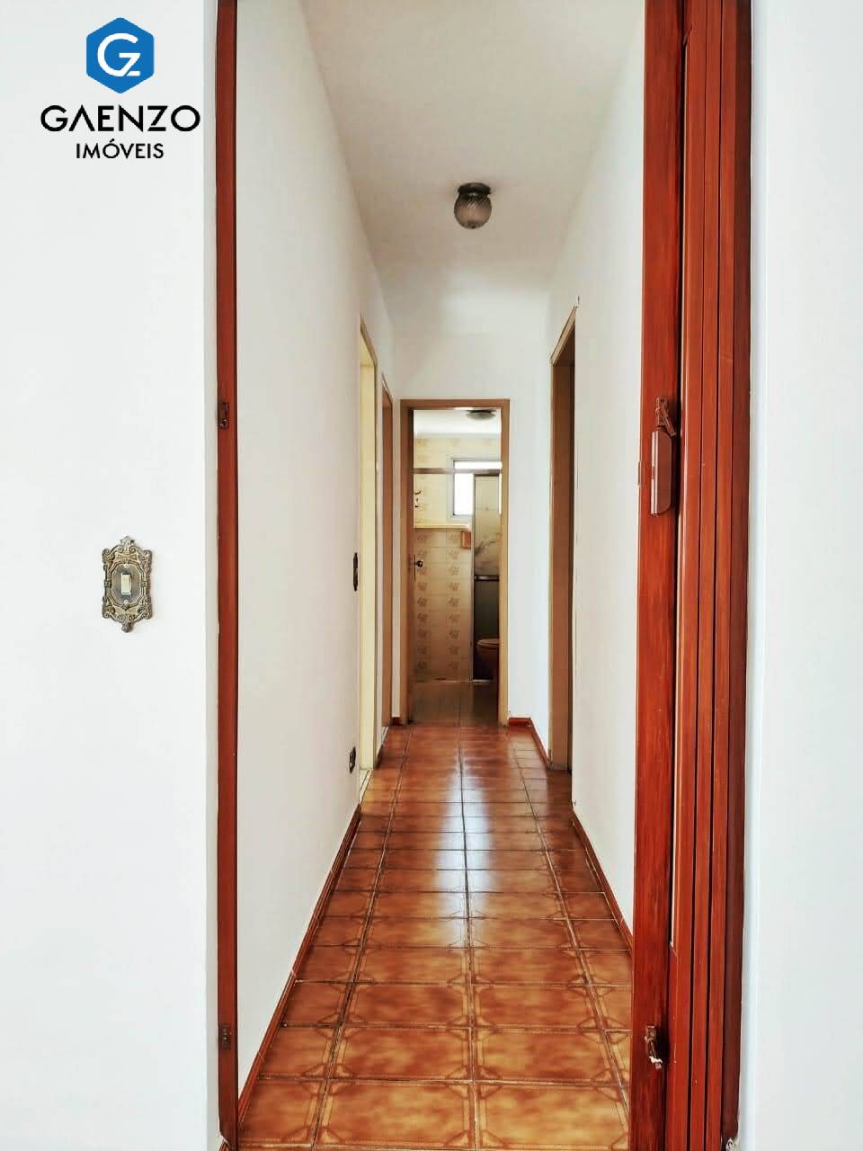 Apartamento à venda com 2 quartos, 62m² - Foto 9