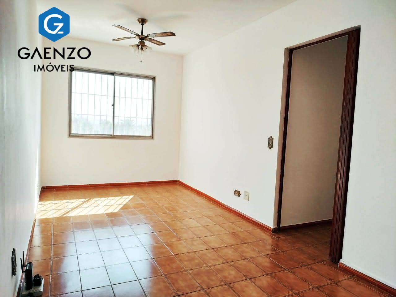 Apartamento à venda com 2 quartos, 62m² - Foto 8