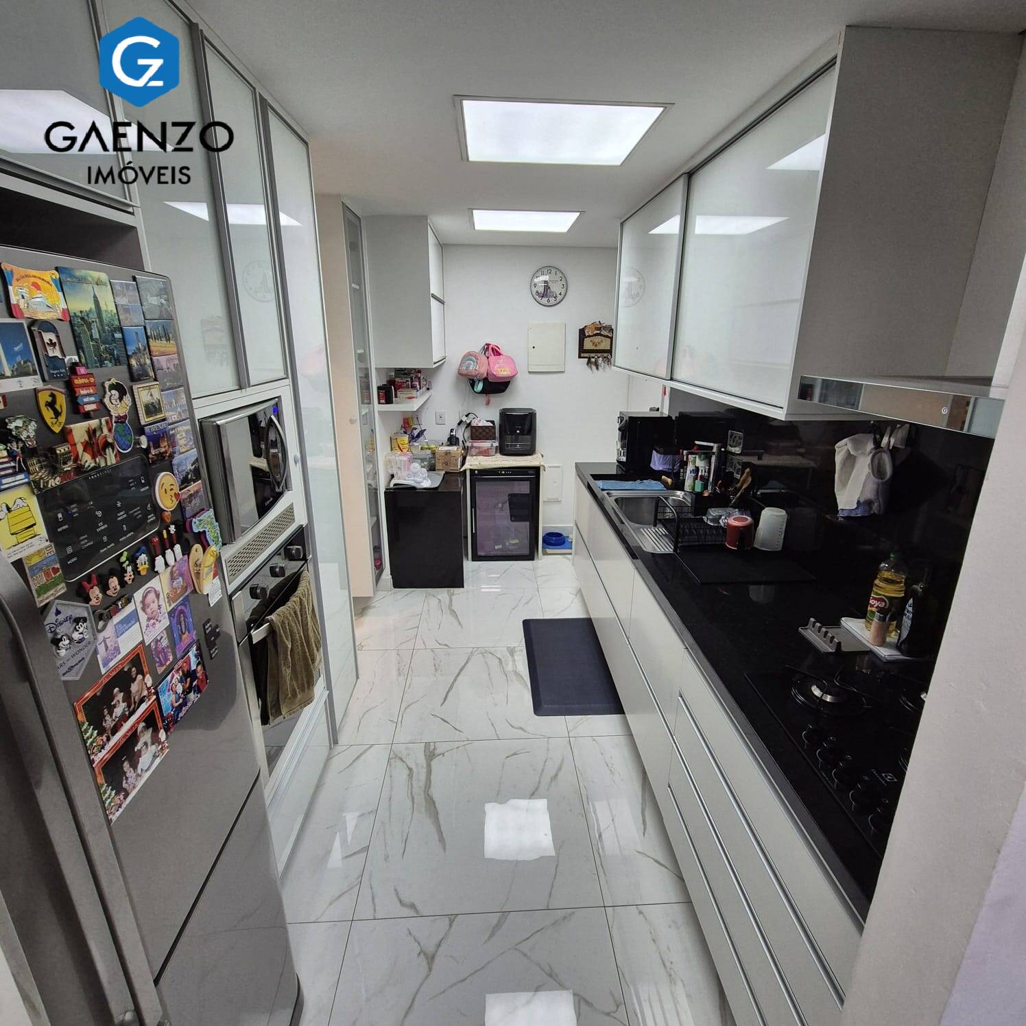 Apartamento à venda com 3 quartos, 107m² - Foto 6