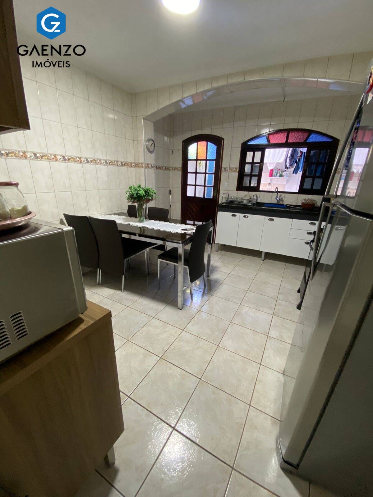 Casa à venda com 3 quartos, 400m² - Foto 6