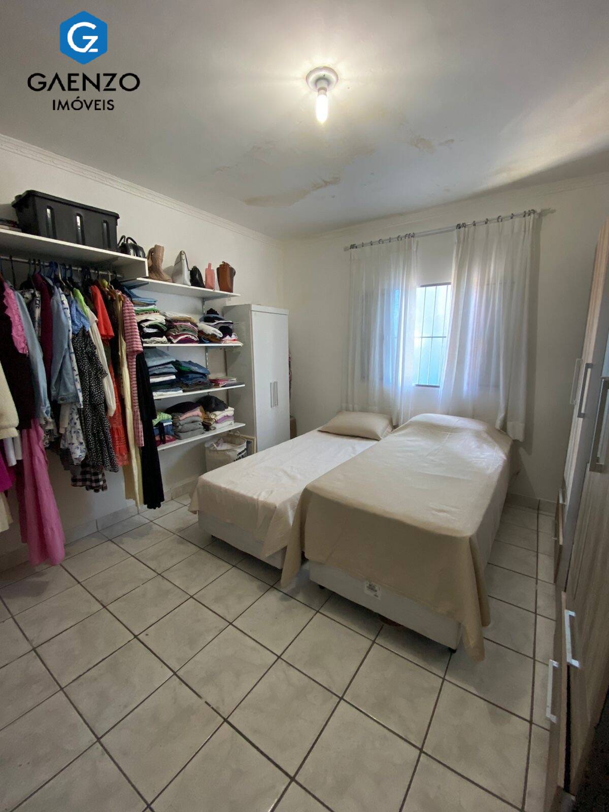 Casa à venda com 3 quartos, 400m² - Foto 3