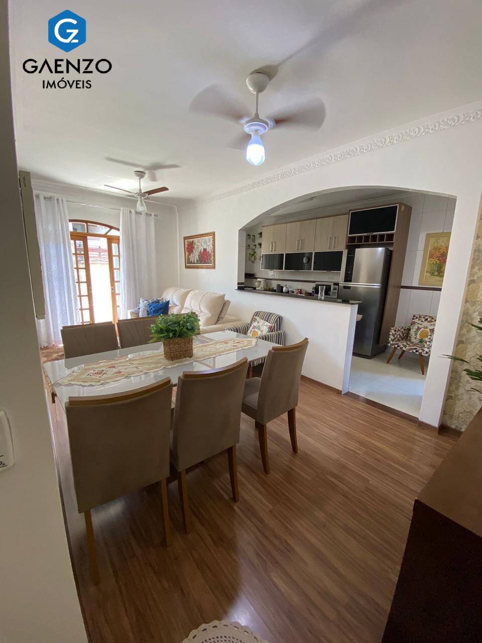 Casa à venda com 3 quartos, 400m² - Foto 26