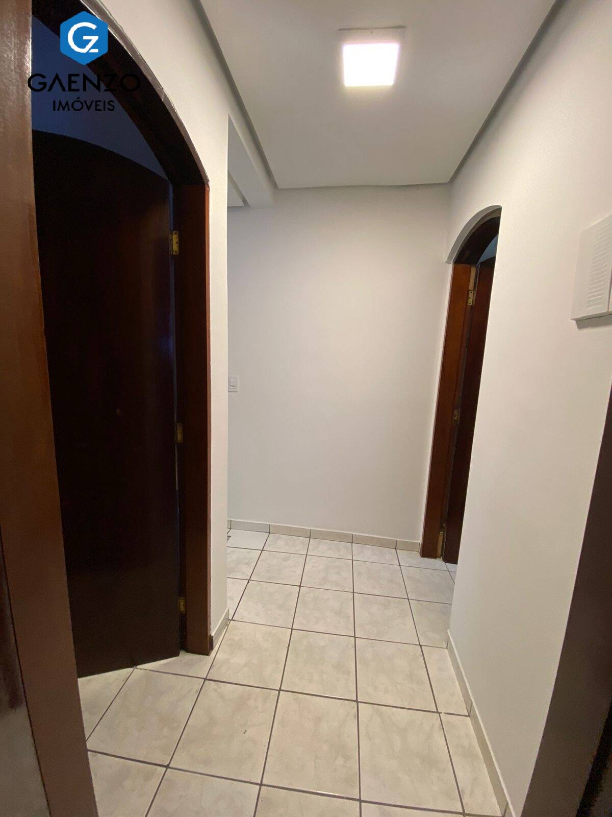 Casa à venda com 3 quartos, 400m² - Foto 30