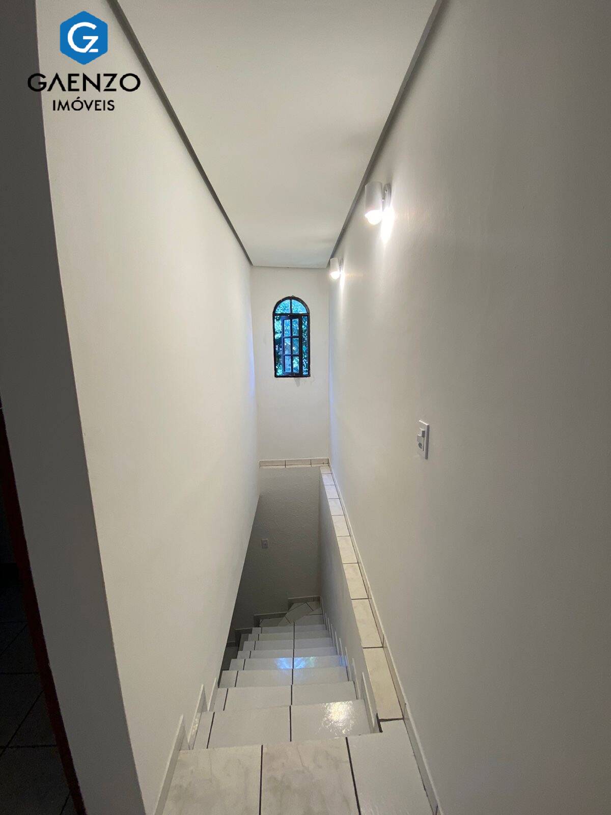 Casa à venda com 3 quartos, 400m² - Foto 36