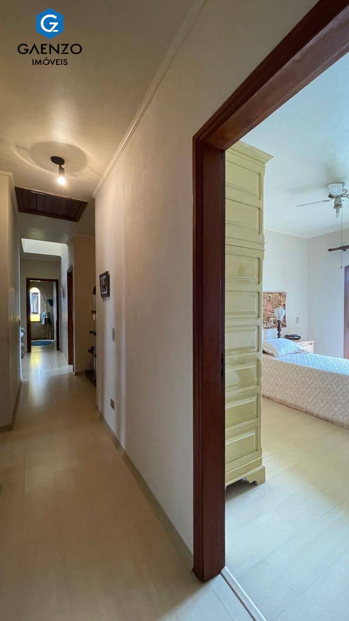 Casa de Condomínio à venda com 6 quartos, 420m² - Foto 9