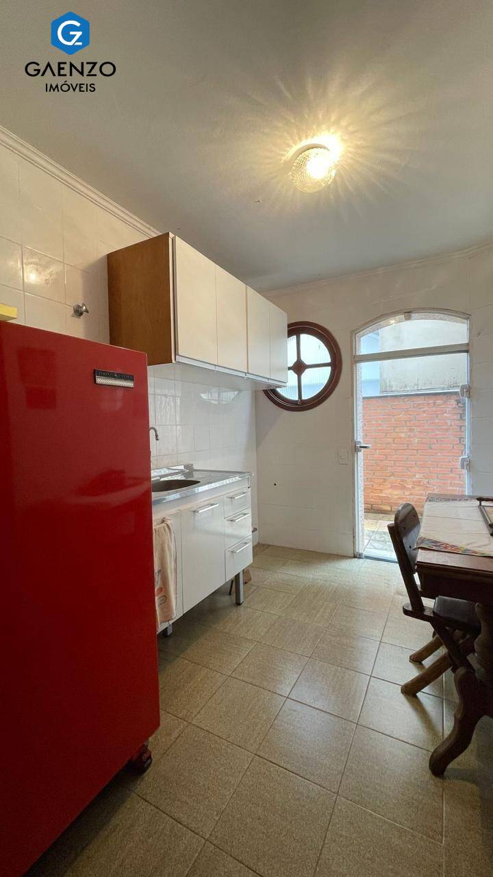 Casa de Condomínio à venda com 6 quartos, 420m² - Foto 24