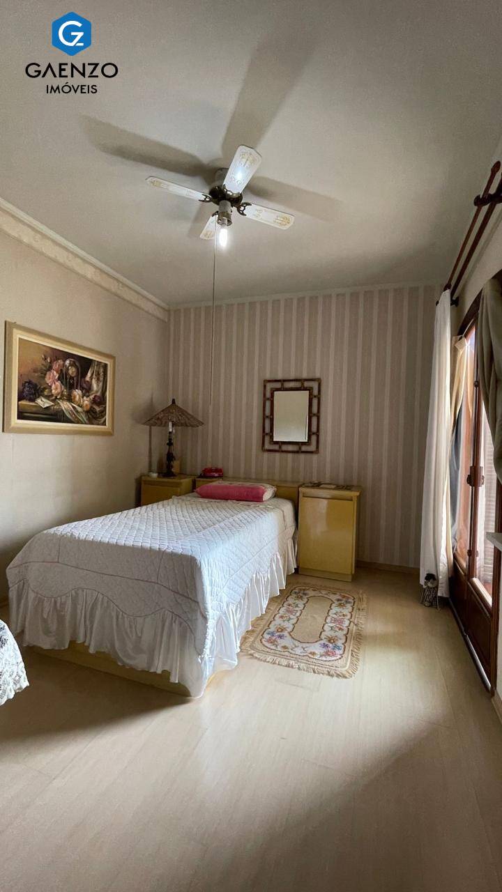 Casa de Condomínio à venda com 6 quartos, 420m² - Foto 43