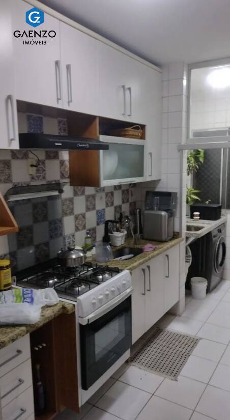 Apartamento à venda com 3 quartos, 75m² - Foto 12