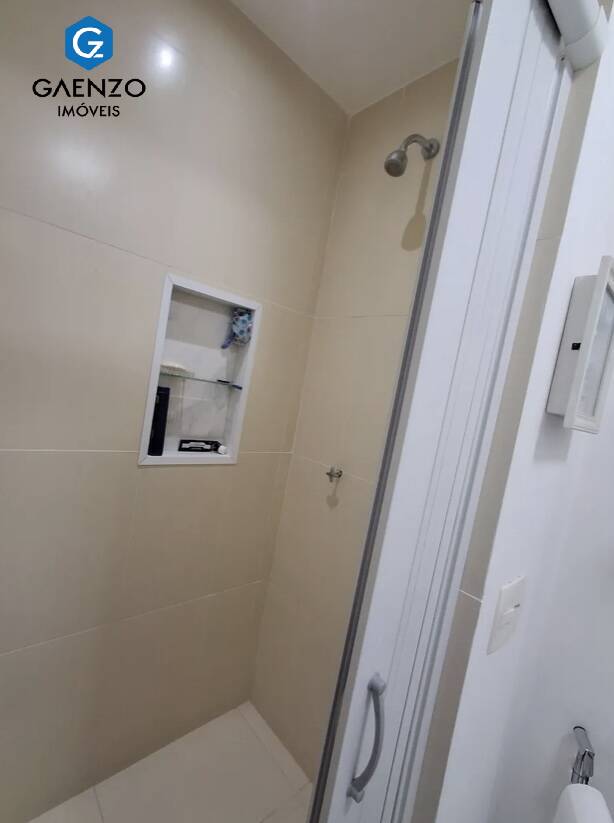 Apartamento à venda com 2 quartos, 62m² - Foto 3