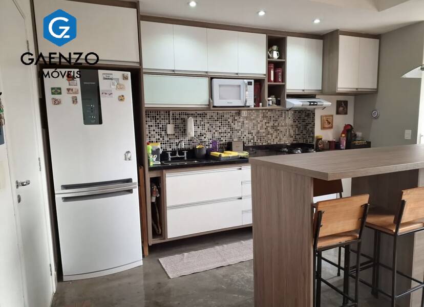 Apartamento à venda com 2 quartos, 62m² - Foto 7