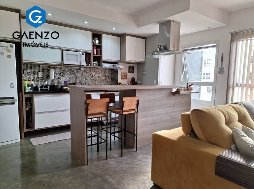 Apartamento à venda com 2 quartos, 62m² - Foto 17