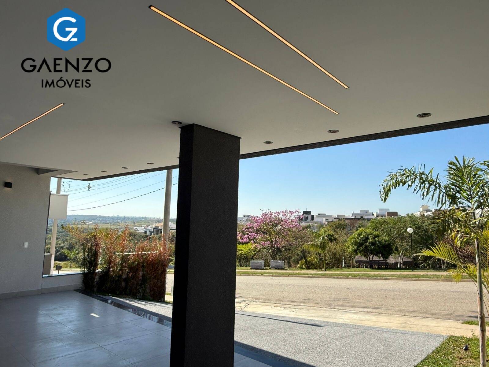 Casa à venda com 4 quartos, 259m² - Foto 17