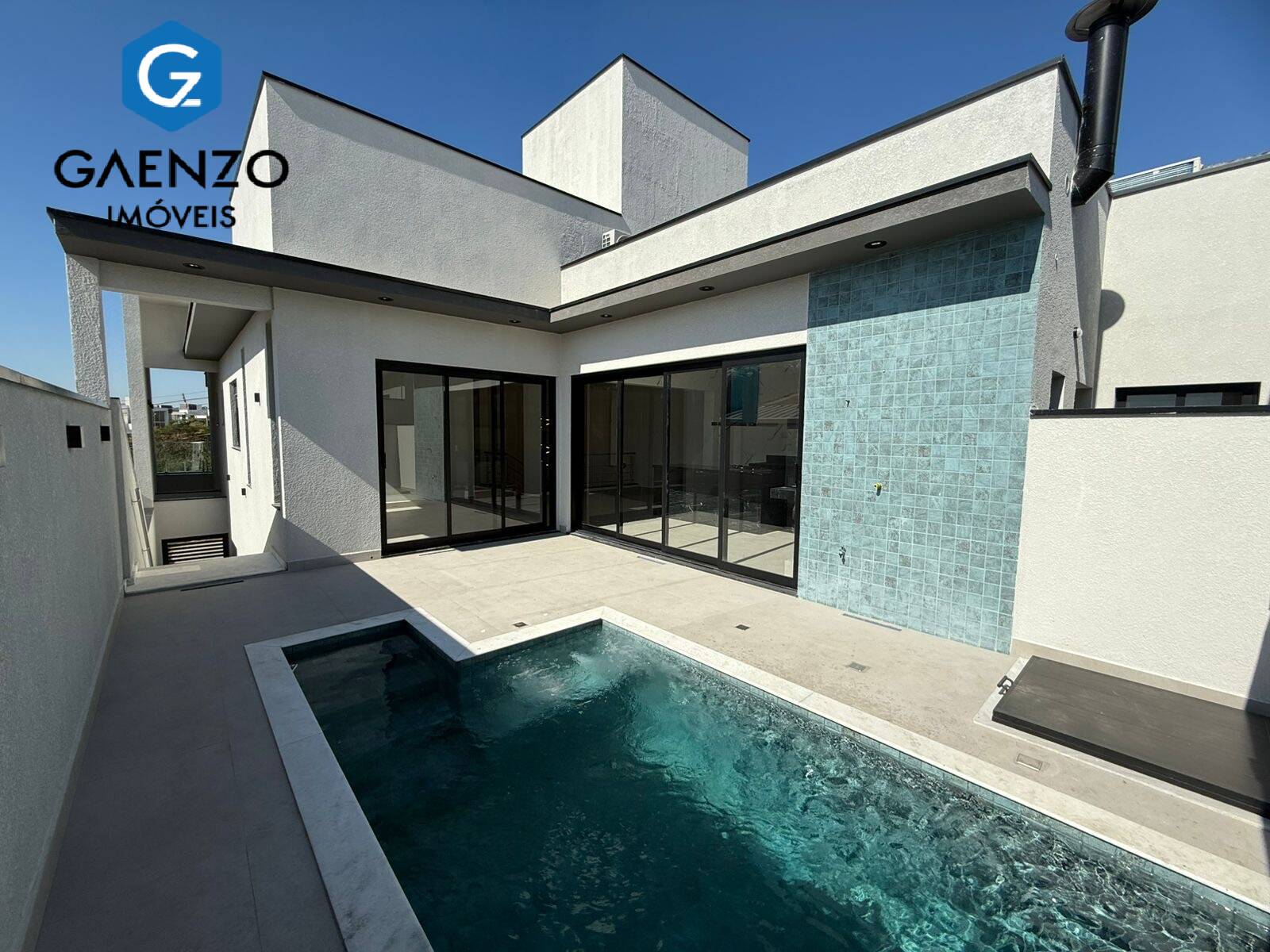 Casa à venda com 4 quartos, 259m² - Foto 28