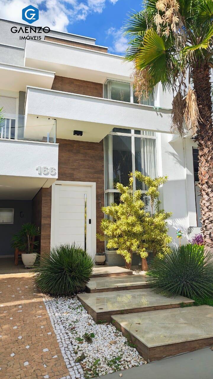 Casa de Condomínio à venda com 3 quartos, 235m² - Foto 10