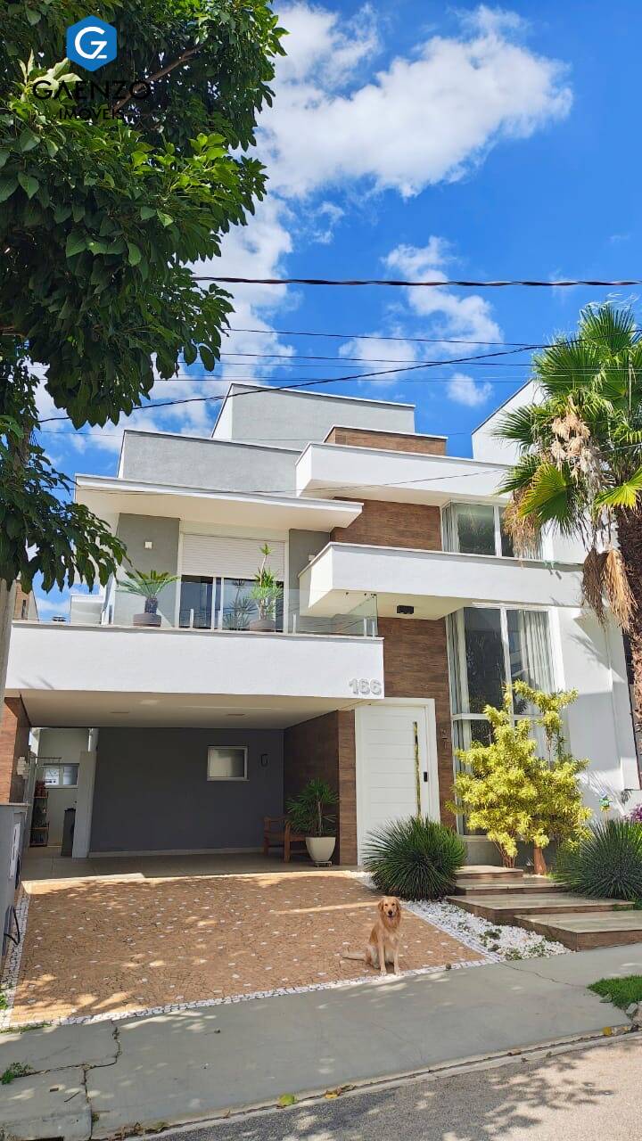Casa de Condomínio à venda com 3 quartos, 235m² - Foto 1