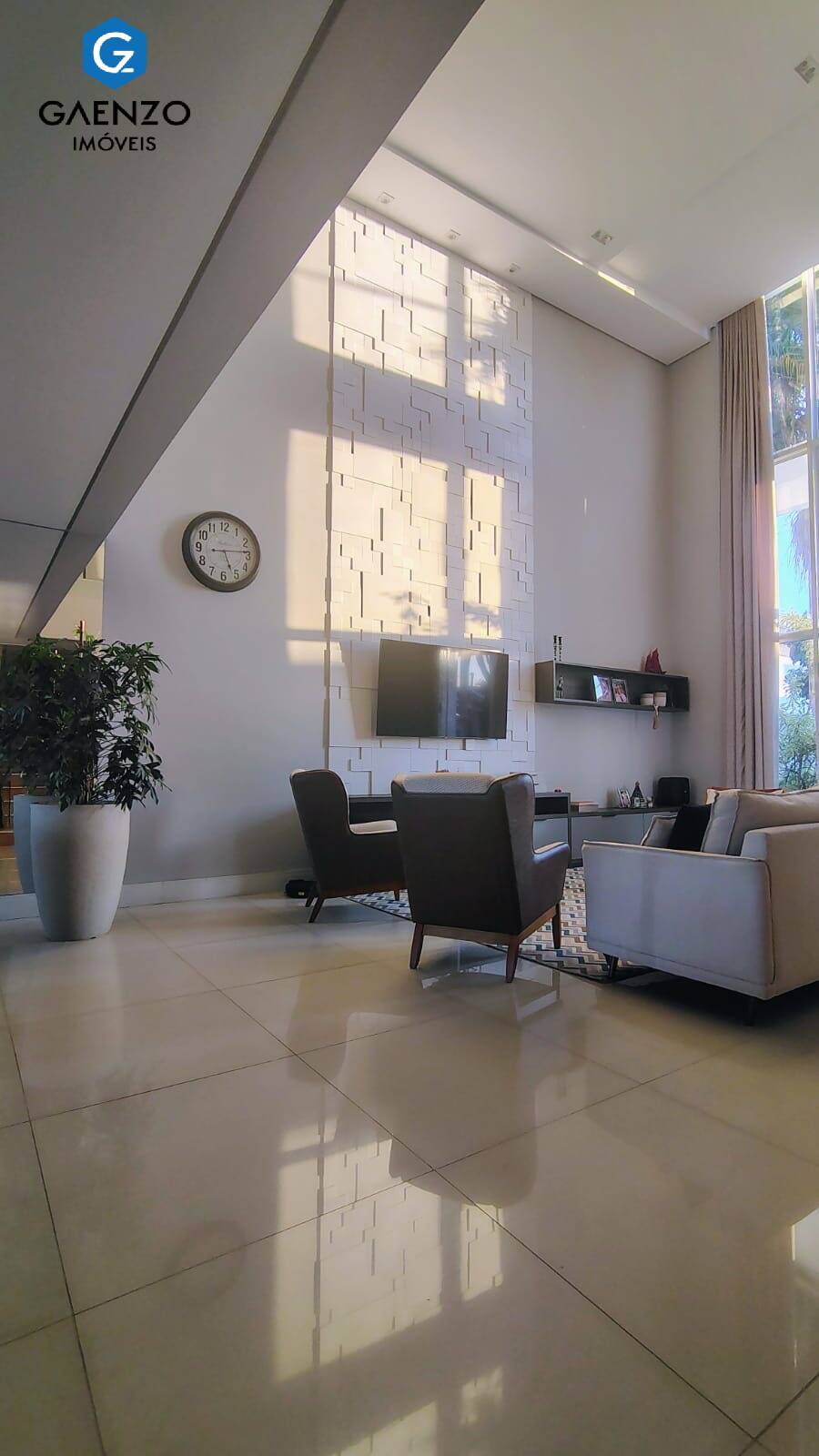 Casa de Condomínio à venda com 3 quartos, 235m² - Foto 31