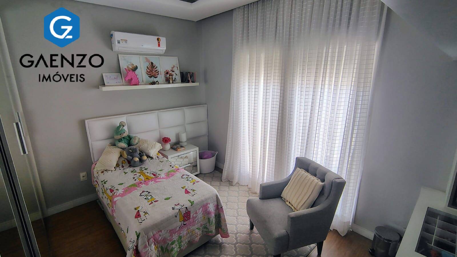 Casa de Condomínio à venda com 3 quartos, 235m² - Foto 35