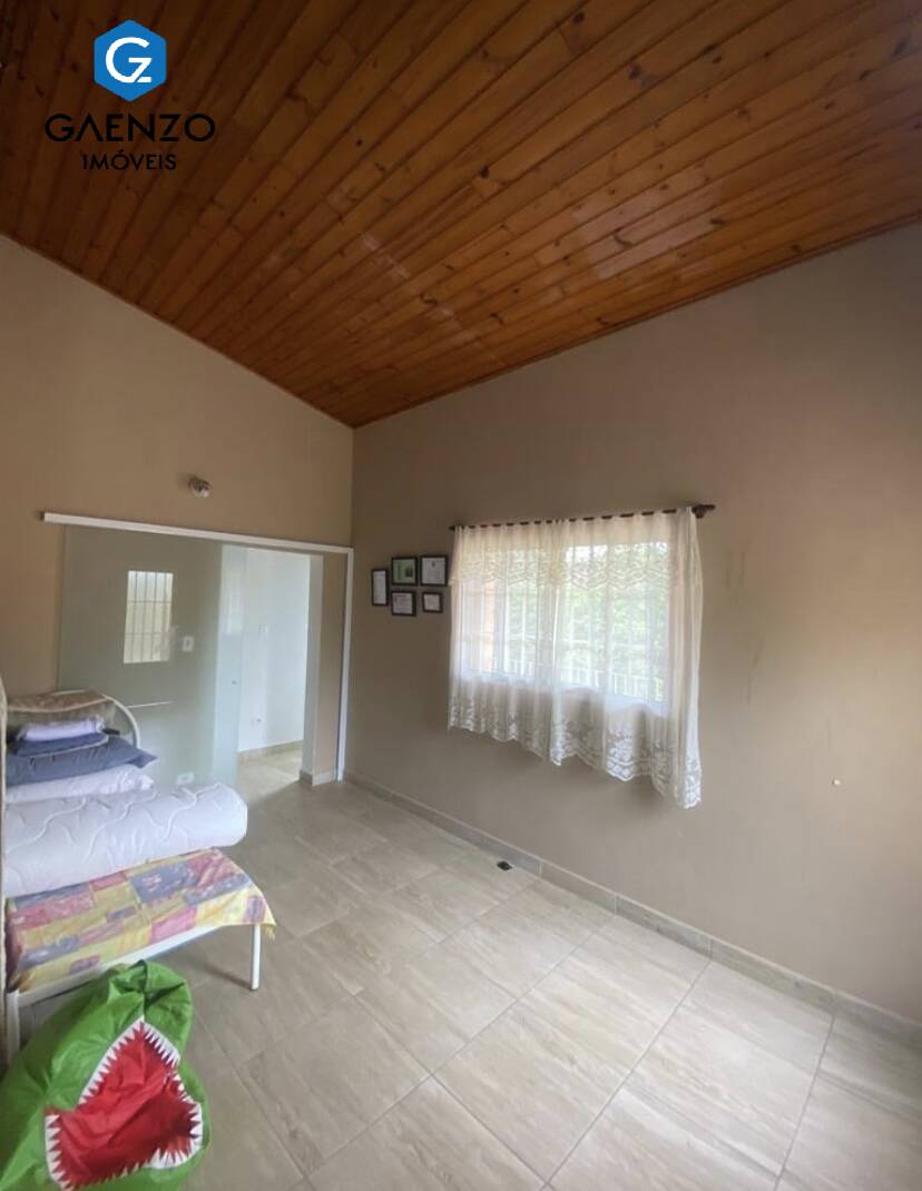 Chácara à venda com 3 quartos, 2000m² - Foto 14