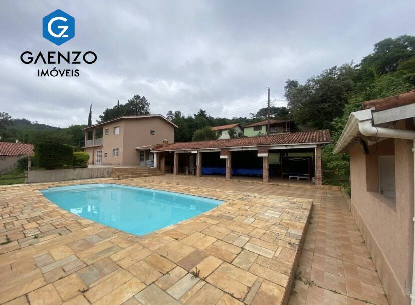 Chácara à venda com 3 quartos, 2000m² - Foto 1