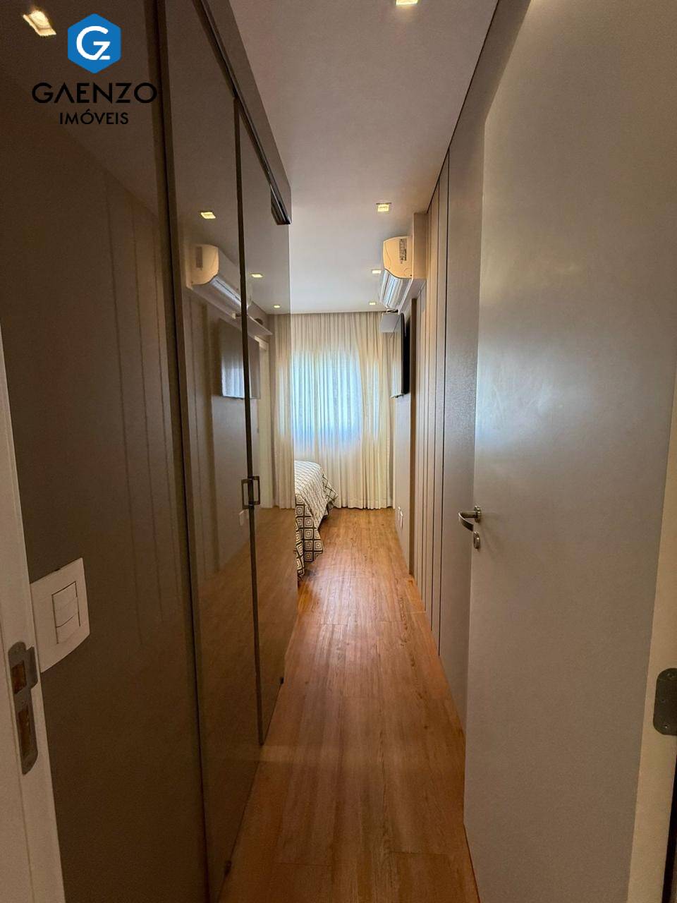 Apartamento à venda com 3 quartos, 109m² - Foto 4