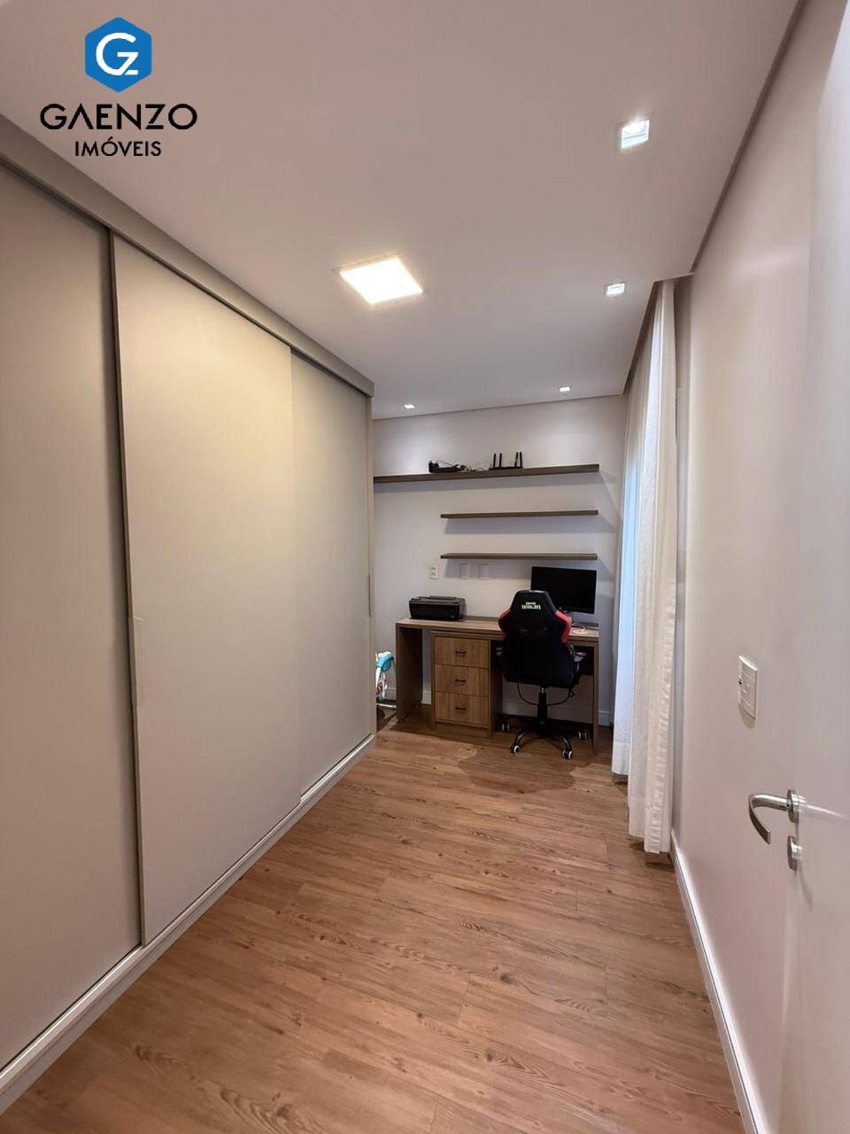 Apartamento à venda com 3 quartos, 109m² - Foto 8