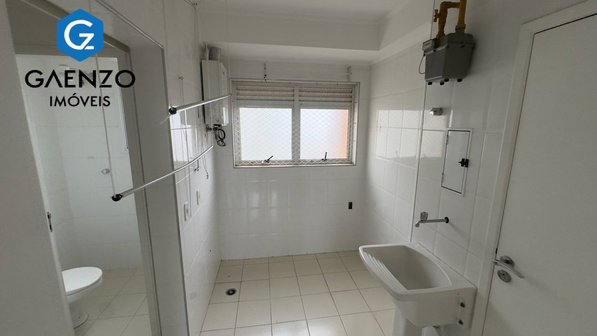 Apartamento, 3 quartos, 186 m² - Foto 2