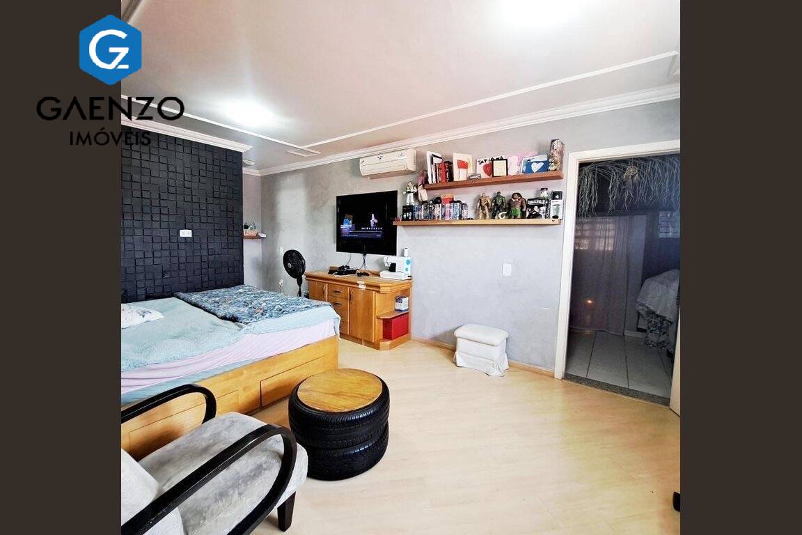 Sobrado, 4 quartos, 470 m² - Foto 2