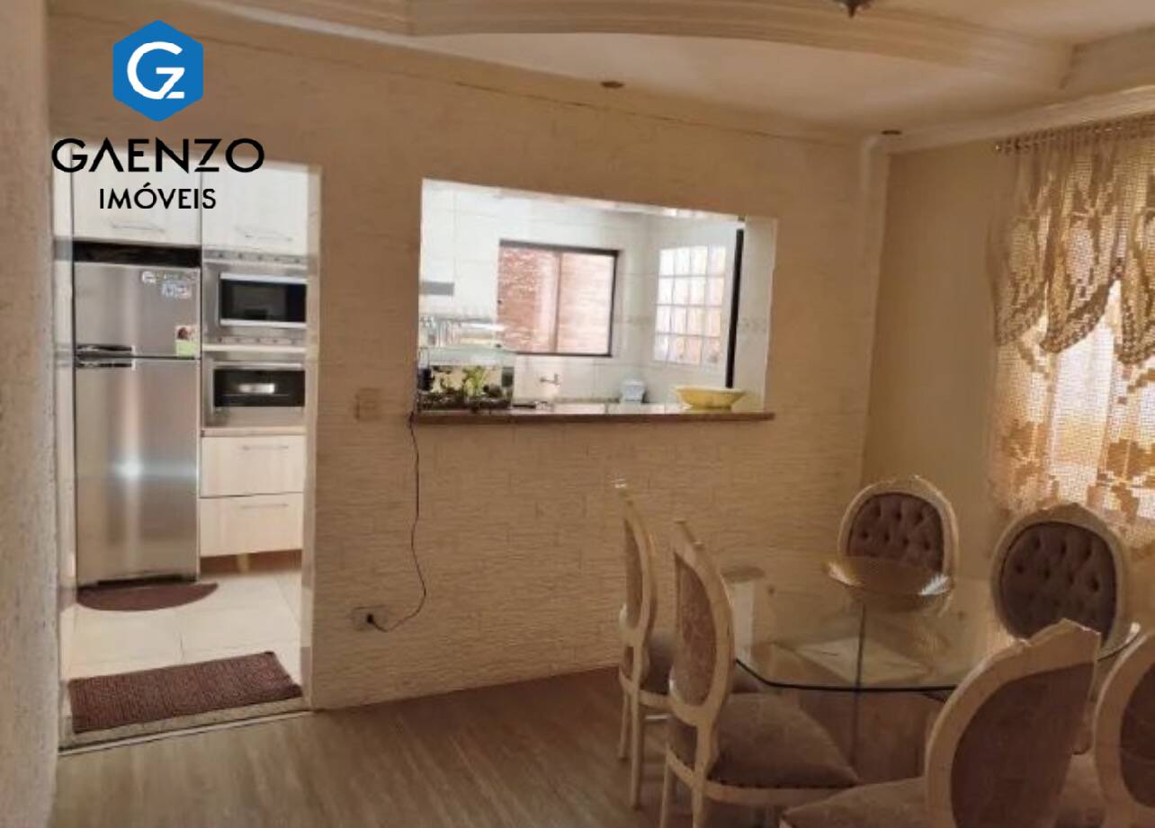 Casa, 5 quartos, 250 m² - Foto 4