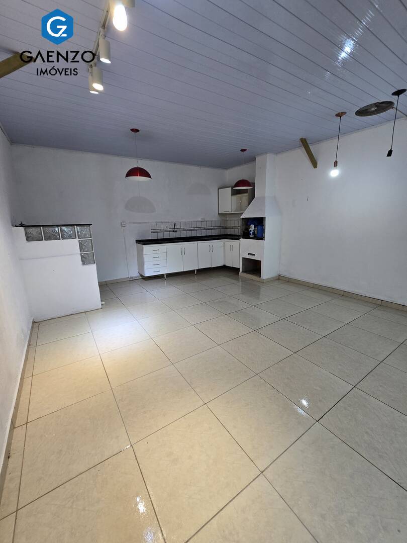 Casa, 3 quartos, 179 m² - Foto 4